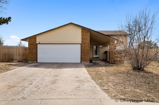 1520 Ahrens Ave, Cheyenne, WY 82007