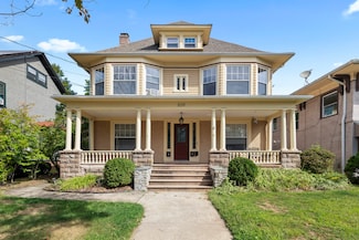 809 Edgewood Ave, New Haven, CT 06515