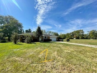 7351 Fields Ertel Rd, Cincinnati, OH 45241