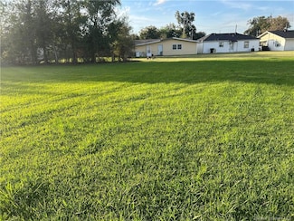 409 Gelpi Dr, Lake Charles, LA 70615