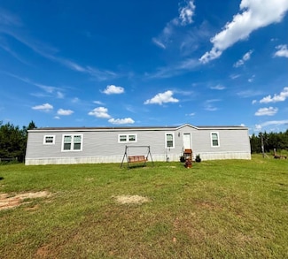 1631 Reich Rd, Golden, MS 38847