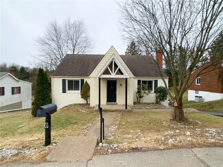 8 Cabindale Dr, Mc Kees Rocks, PA 15136