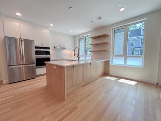 213 Harvard St Unit 3, Cambridge, MA 02139