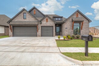 1217 N Dogwood Ave, Broken Arrow, OK 74012