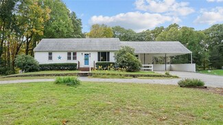 428 Iron Mine Hill Rd, North Smithfield, RI 02896