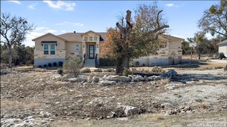 228 High Point Cir, Spring Branch, TX 78070