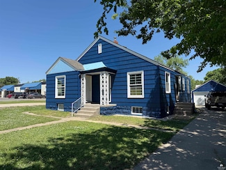 720 W 6th St, Junction City, KS 66441