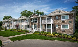 234 River Ave Unit 65, Patchogue, NY 11772