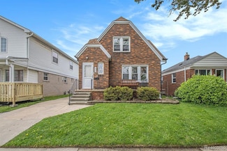 14724 Dasher Ave, Allen Park, MI 48101
