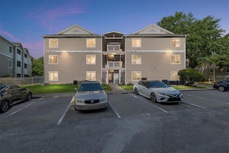 4000 SW 23rd St Unit 2-305, Gainesville, FL 32608