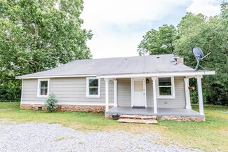 3573 Carver Dr, Fort Valley, GA 31030