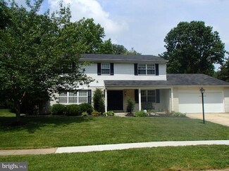 727 Taunton Rd, Wilmington, DE 19803