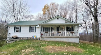 3539 Stone Mountain Rd, Coeburn, VA 24230