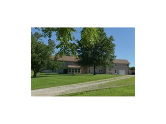 34035 Lookout Rd, Osawatomie, KS 66064