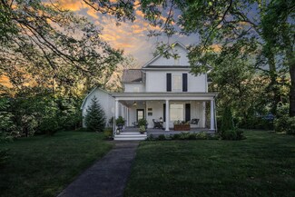 467 W Central Ave, Delaware, OH 43015