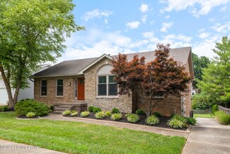 8805 Raintree Dr, Louisville, KY 40220
