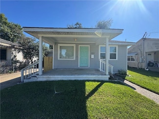 1004 Taylor St, Kenner, LA 70062