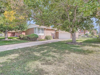 6190 W 47th Place, Wheat Ridge, CO 80033