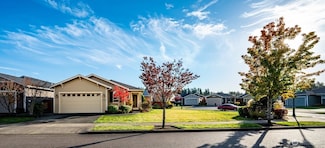 4958 Orcas St NE, Lacey, WA 98516