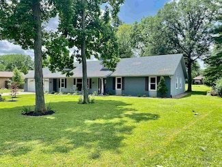 5114 Chippewa Ct, Fort Wayne, IN 46804