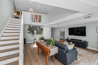 348 Rantoul St Unit 305, Beverly, MA 01915