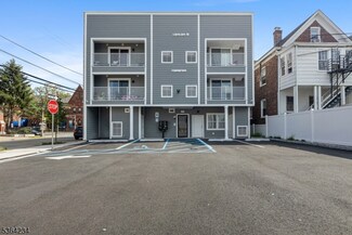 862 E Jersey St Unit 3, Elizabeth, NJ 07201