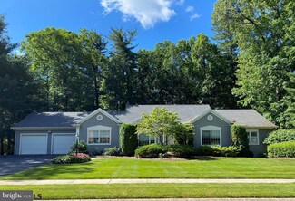 2351 Oak Leaf Dr, State College, PA 16803