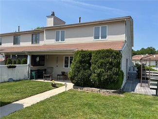 30 Regis Dr Unit 76, Staten Island, NY 10314