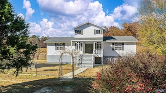 949 County Road 153, Fort Payne, AL 35967