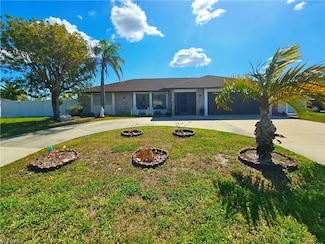 3207 Santa Barbara Blvd, Cape Coral, FL 33914