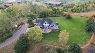 31844 W Loop Rd, Sioux City, IA 51108