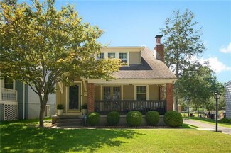 2109 W 73rd St, Prairie Village, KS 66208