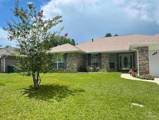 1006 Lake Aire Dr, Pensacola, FL 32506