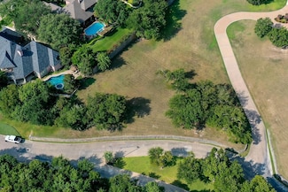 6408 Hawthorne Park Dr, Fort Worth, TX 76132