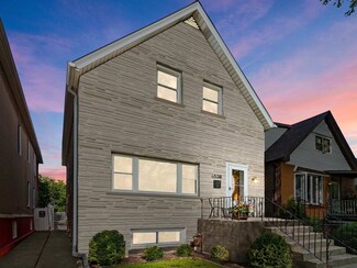 4530 N Kildare Ave, Chicago, IL 60630