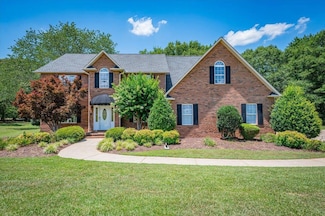 101 Plantation Dr, Moore, SC 29369