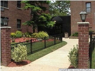 145 Lincoln Ave Unit 5H, Staten Island, NY 10306