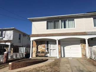154-11 17th Ave, Whitestone, NY 11357