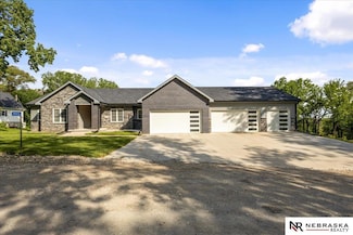 10970 Bridgeview Dr, Blair, NE 68008