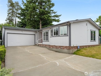 706 Dennis St SE Unit 1, Tumwater, WA 98501