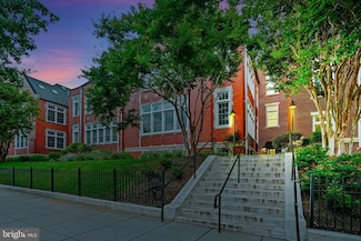 440 12th St NE Unit 8, Washington, DC 20002