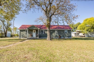 71 NW 58th Ln, Lamar, MO 64759