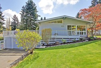 2604 128th Ave SE, Bellevue, WA 98005