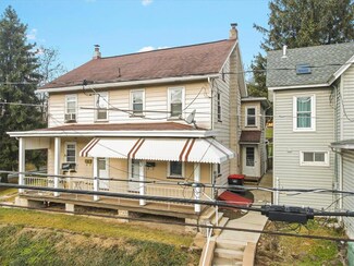 738 Bridge St, Lehighton, PA 18235