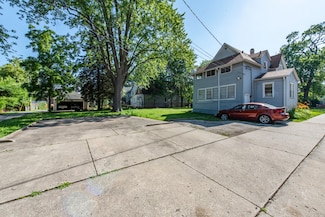 1801 Victoria Ave Unit 2, North Chicago, IL 60064
