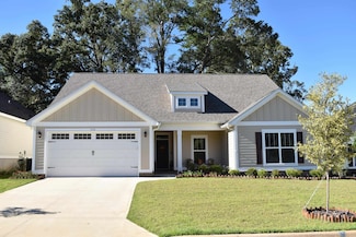 641 Knotted Pine Dr, Tallahassee, FL 32312
