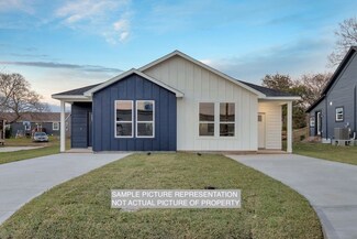 403 Martin Luther King Blvd, Willis, TX 77378