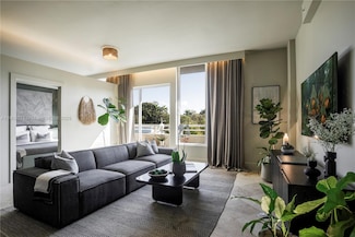 3250 Grand Ave Unit 306, Miami, FL 33133