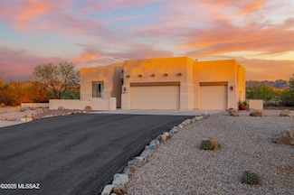 9090 E Sholefield Springs Place, Vail, AZ 85641