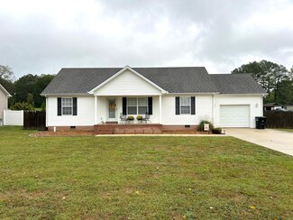 100 Chesapeake Dr, Tullahoma, TN 37388